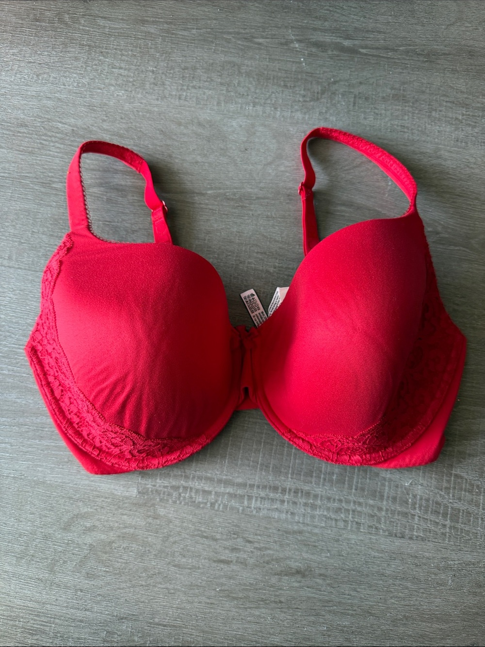 Victoria's Secret Body by Victoria Perfect Coverage Bra Red - 40DD